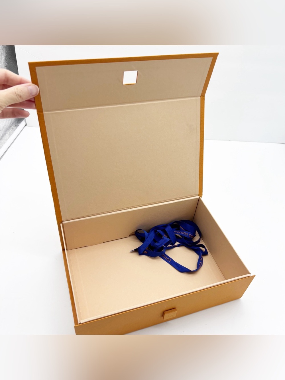 Louis Vuitton Set of 3 Boxes - Picture 12 of 13